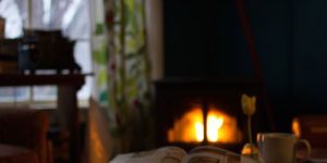 interior-painting-mantel-fireplace-bluenote-painting-portland-oregon