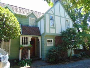 A modern painting project in Portland, Oregon