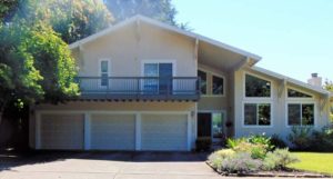 Painted siding in Tigard, Oregon