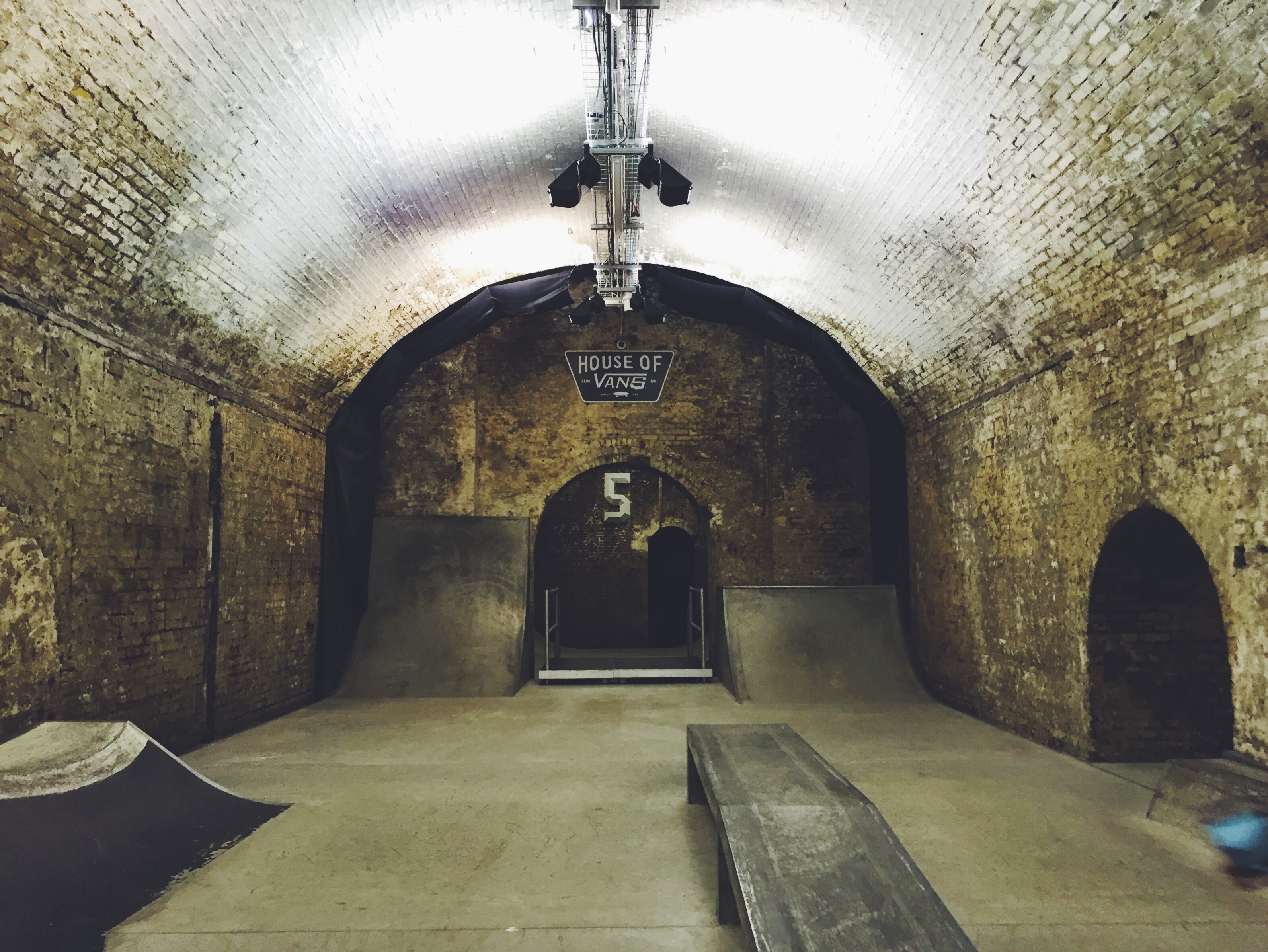 how-when-and-why-to-utilize-waterproofing-and-sealants